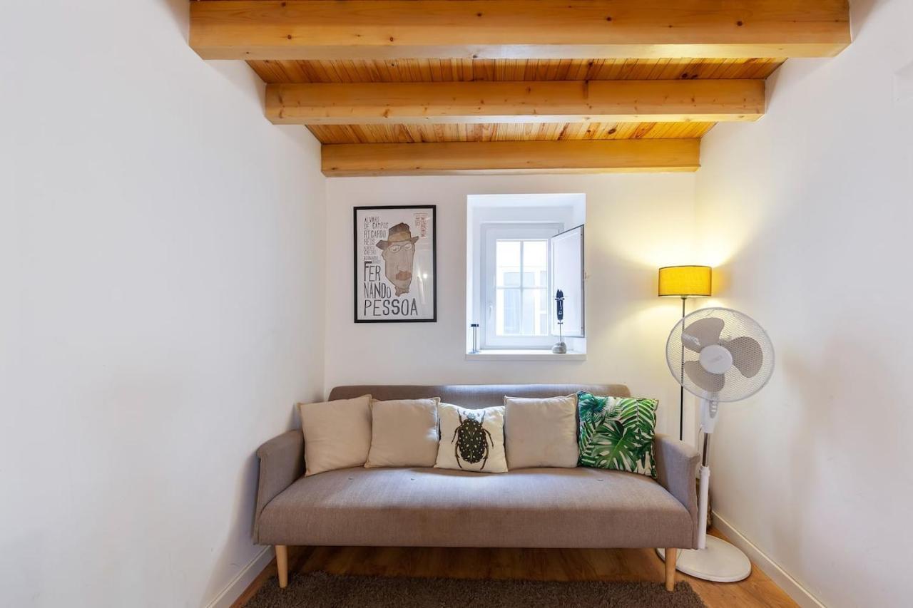 Classic Lisbon Homes: Bright & Central In Belem Kültér fotó